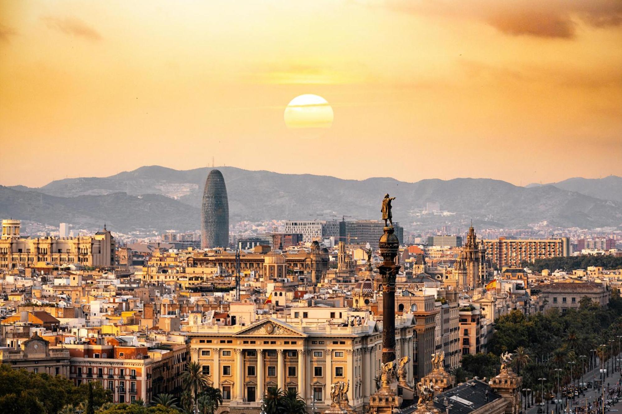Barcelona Fira & Camp Nou Stadium L'Hospitalet de Llobregat Ngoại thất bức ảnh